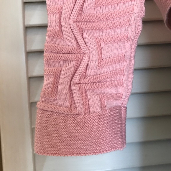 Pink Knit Cardigan- Cropped! EUC 3/$19 - Picture 10 of 12